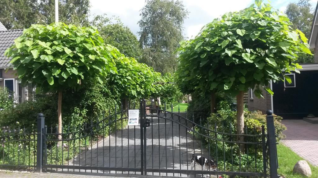 In Mooie Tuin In Het Centrum Zuidlaren! Hébergement de vacances Zuidlaren